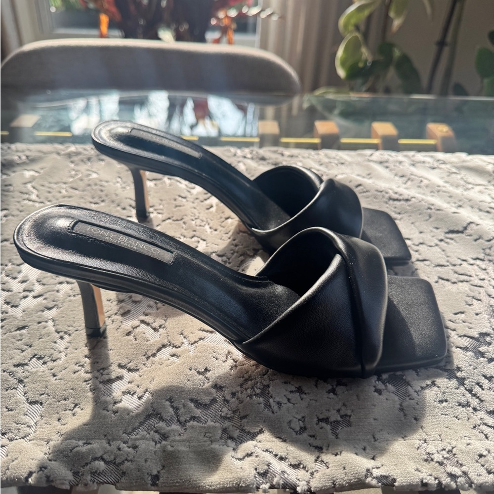 Tony Bianco Alexa Nappa Black - Picture 3 of 4
